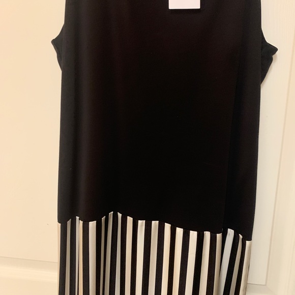 Etienne Derceux long dress. - Picture 3 of 7